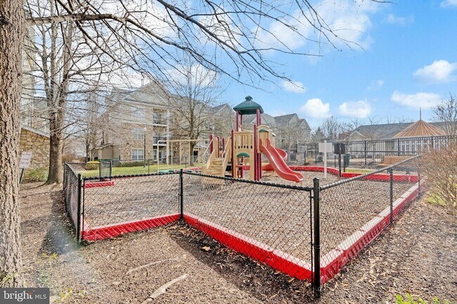 Building Photo - 5130 Brittney Elyse Cir