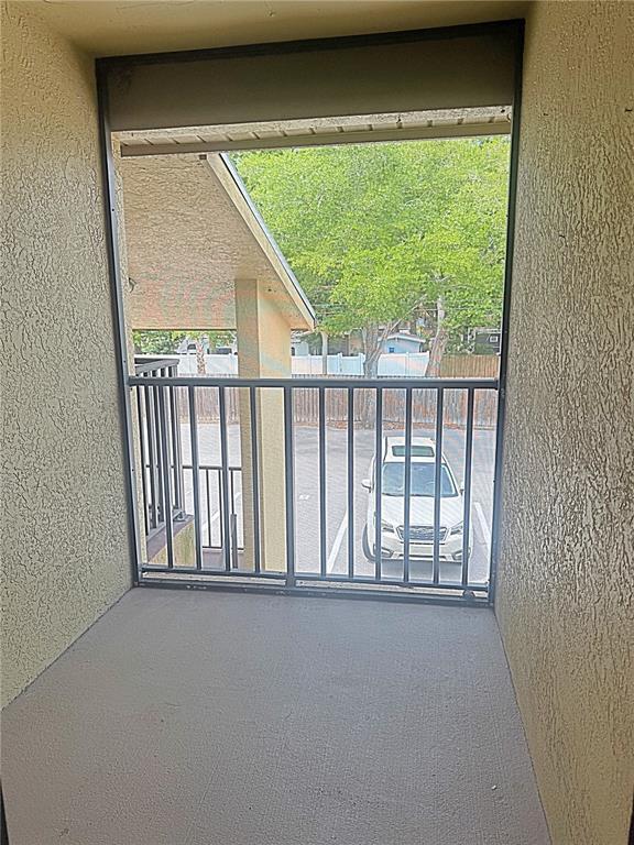 Building Photo - 12261 Sailwinds Dr