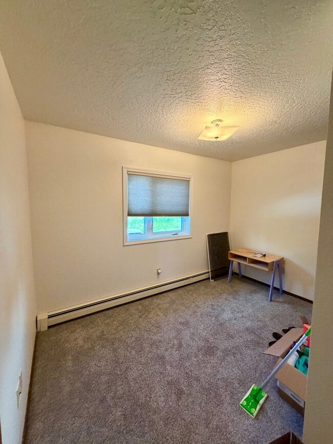 Building Photo - 3BR/2.5BA Home – 2-Car Garage - More photos coming soon!!
