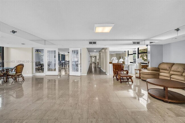 Building Photo - 1500 N Ocean Blvd