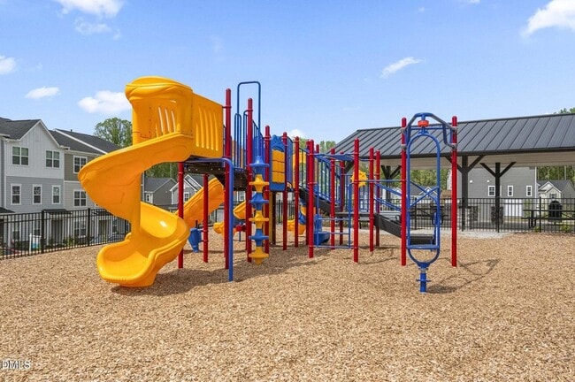 Building Photo - 1838 Woodall Crest Dr