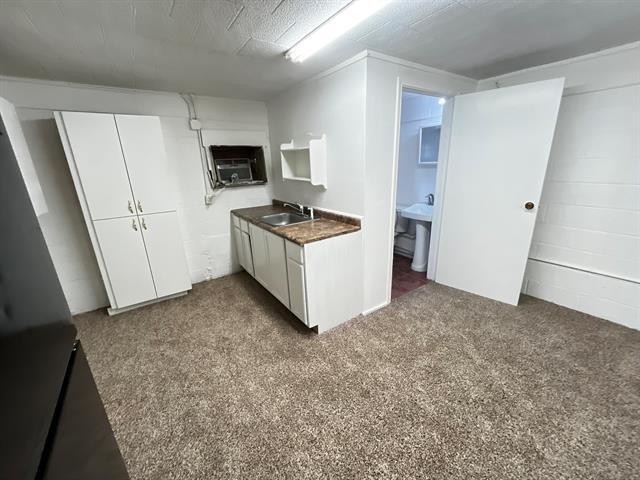 Building Photo - 923 N 9th St