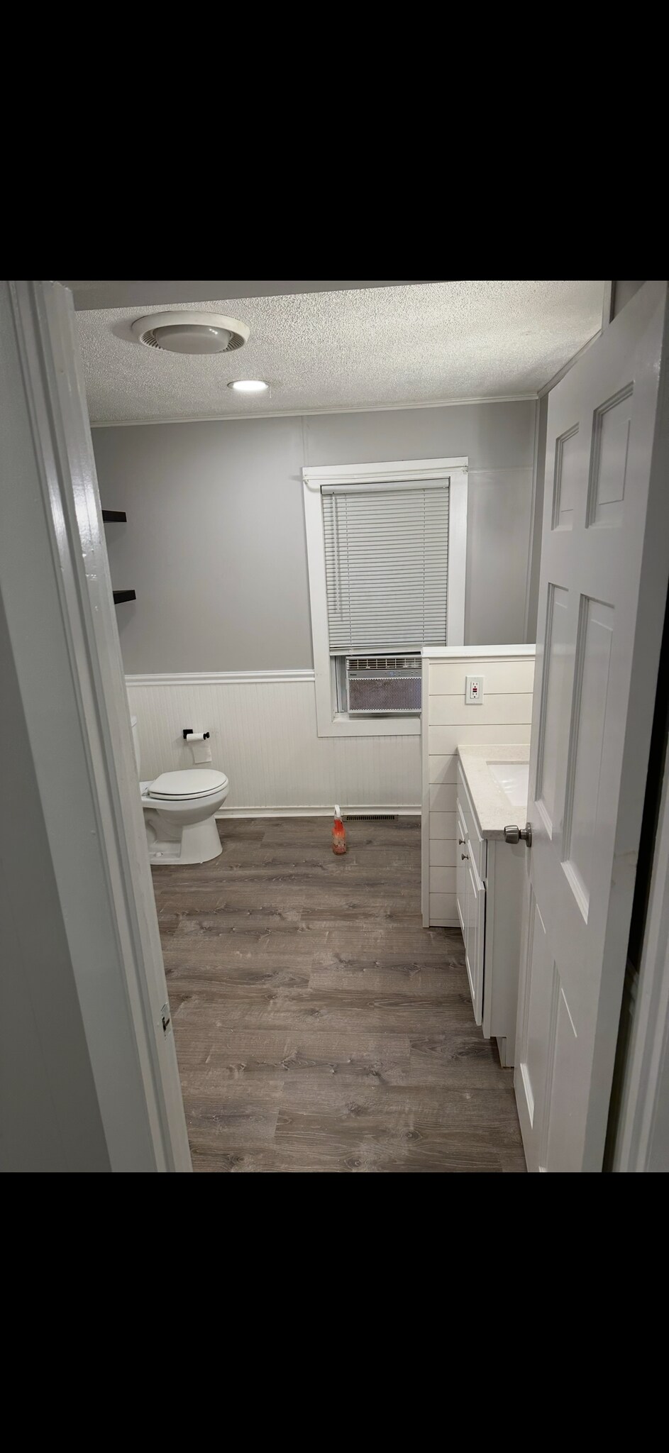 Building Photo - 30 Grover St