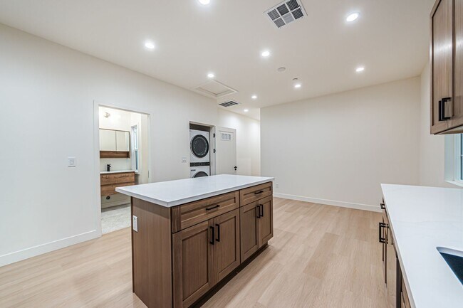 Building Photo - Now Offering Two Weeks Free – Upstairs 3-B...