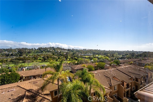 Building Photo - 30902 Club House Dr