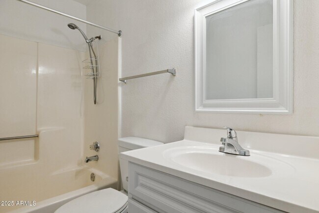 Building Photo - 520 N Stapley Dr