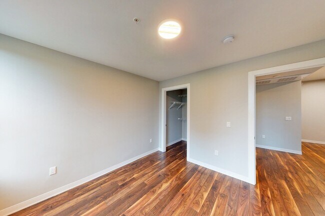 Floorplan - 520 E Armour