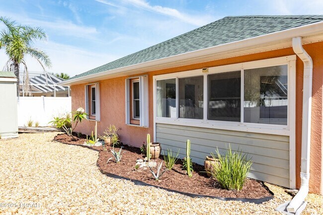 Building Photo - 142 Heron Dunes Dr