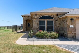 Building Photo - 200 Co Rd 453