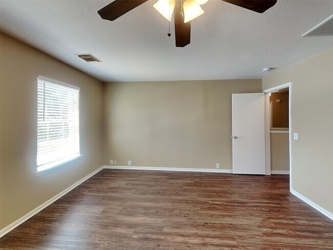 Building Photo - 17238 S Summit Canyon Dr