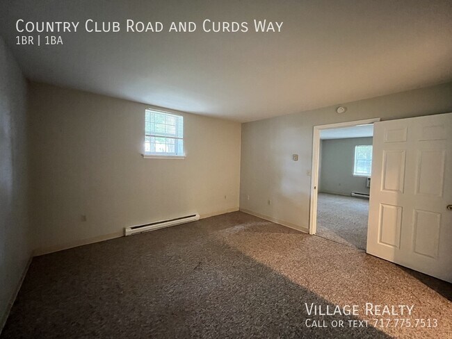 Building Photo - 631 Country Club Rd