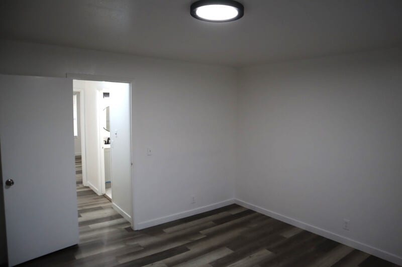 Building Photo - 5622 S 1300 E