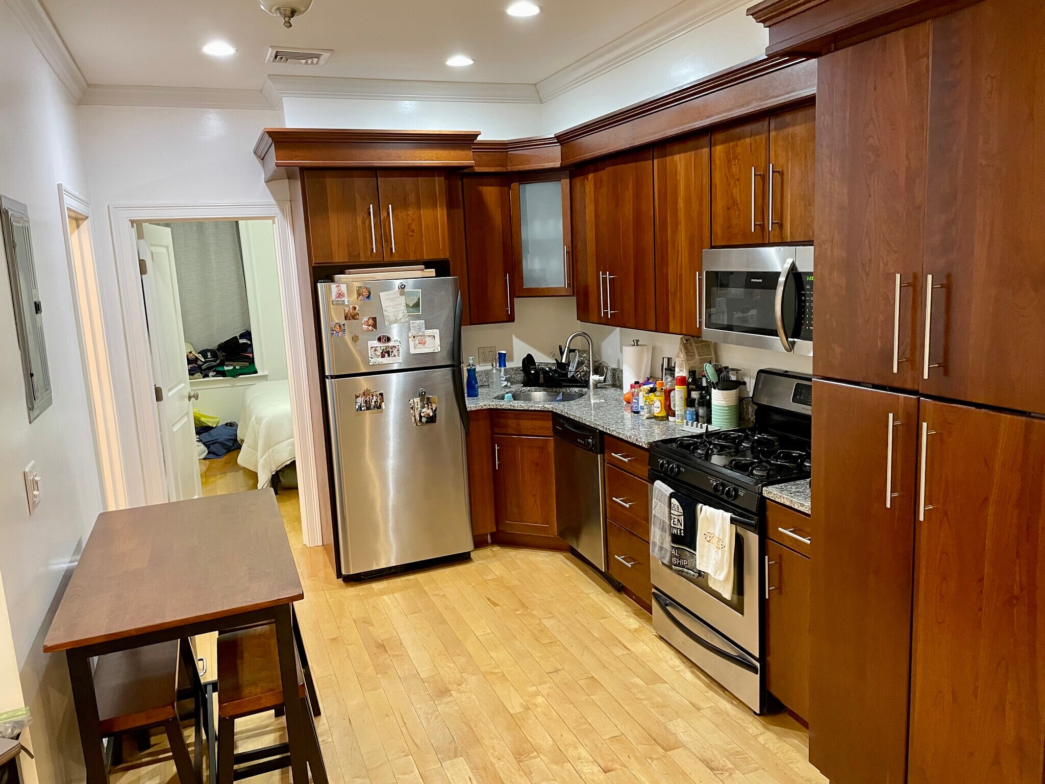 Building Photo - 10 Sheafe St