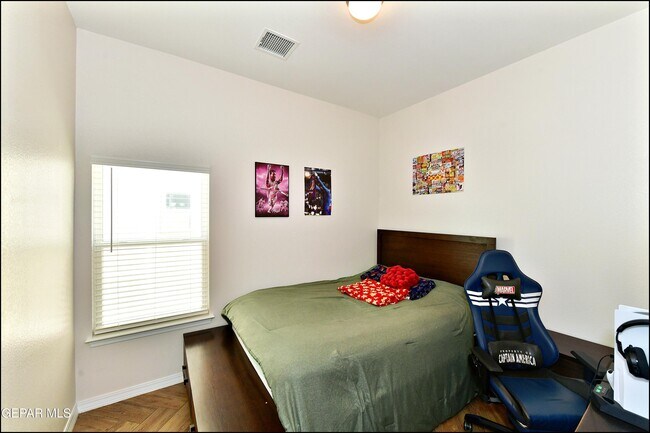Building Photo - 2225 Tierra Delmonte Dr