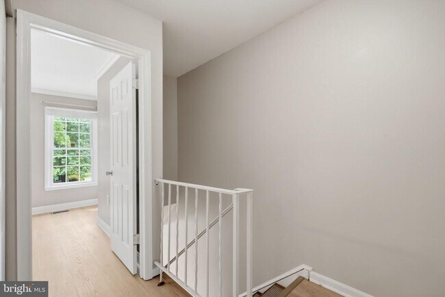 Building Photo - 12120 Stoneford Dr