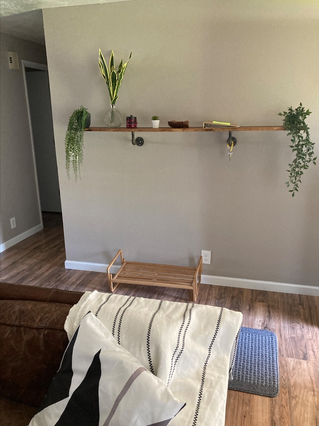 Building Photo - 2863 Applewood Ln