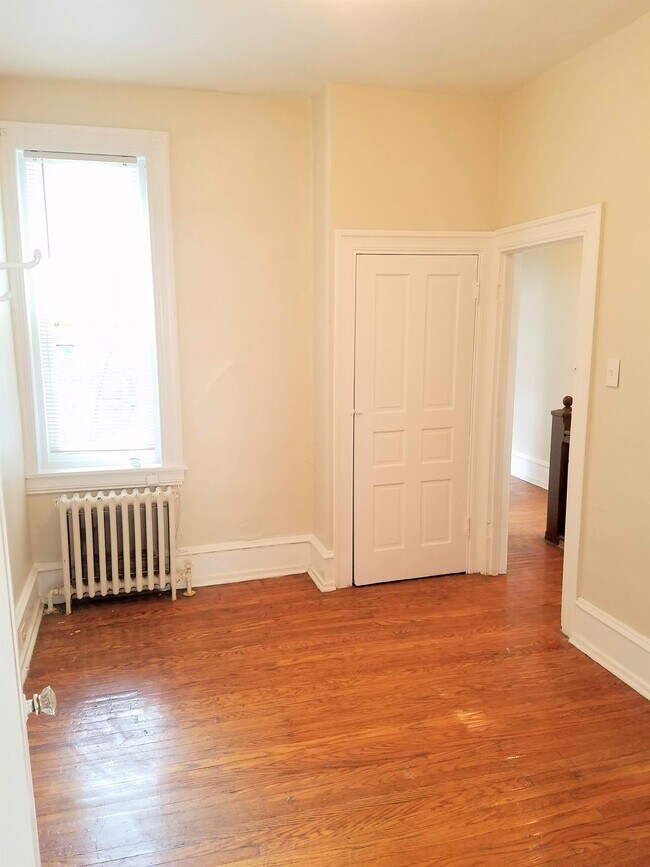 Building Photo - 3246 N 13th St