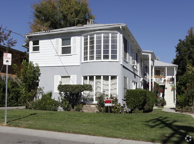 Primary Photo - 11159-11161 1/2 Acama St