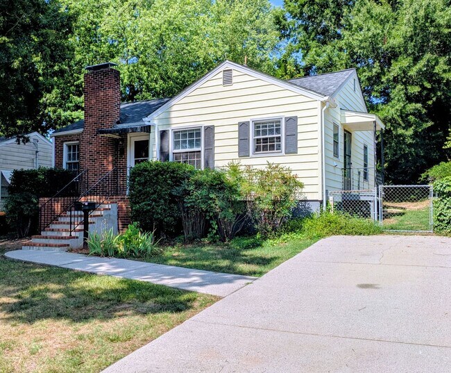 Building Photo - 1004 Lockland Ave