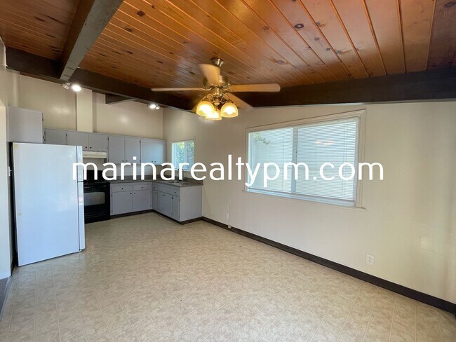 Building Photo - 173 Maher Ct