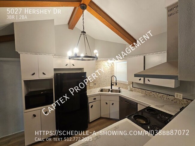 Building Photo - 5027 Hershey Dr