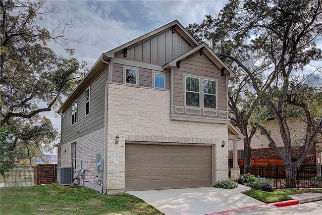 Building Photo - 10515 Turnbull Loop