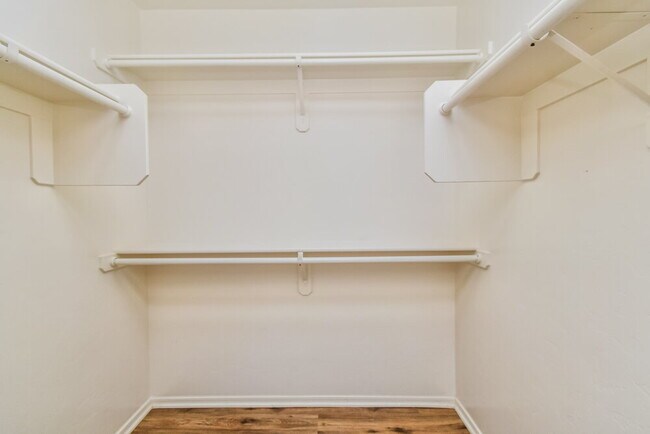 Building Photo - 624 W Calle MAROJO