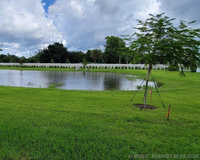 Building Photo - 4946 Navali Dr