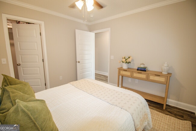 Building Photo - 214 Big Branch Dr