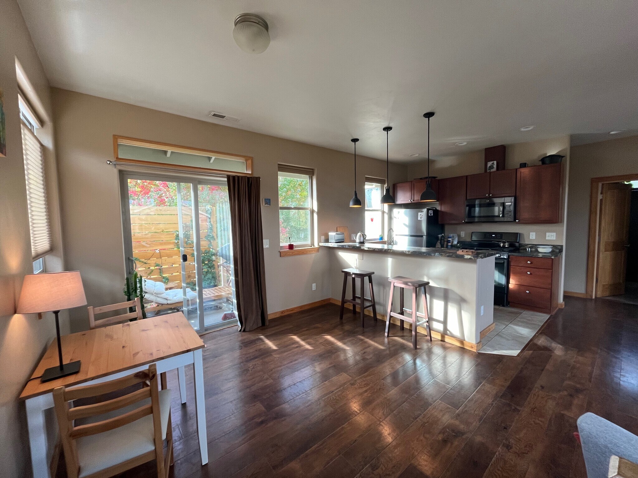 Building Photo - 3107 Dana Ln