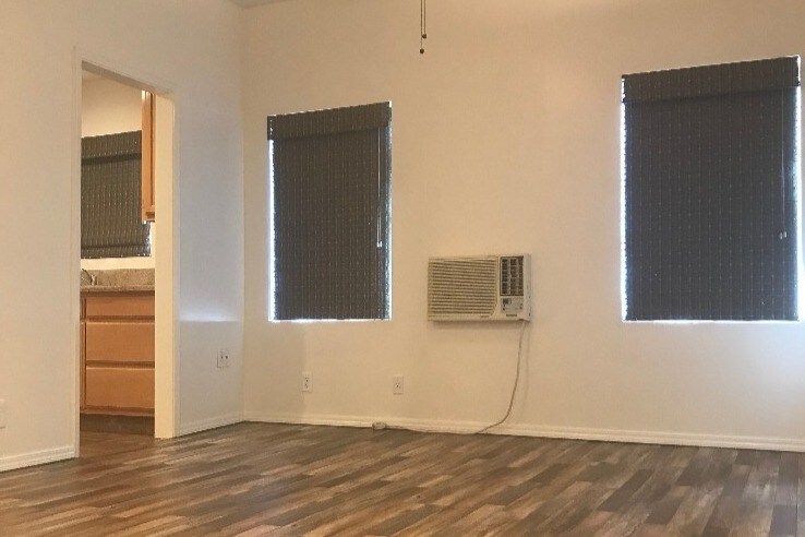 Living Space-3 - 131 S Ave 63