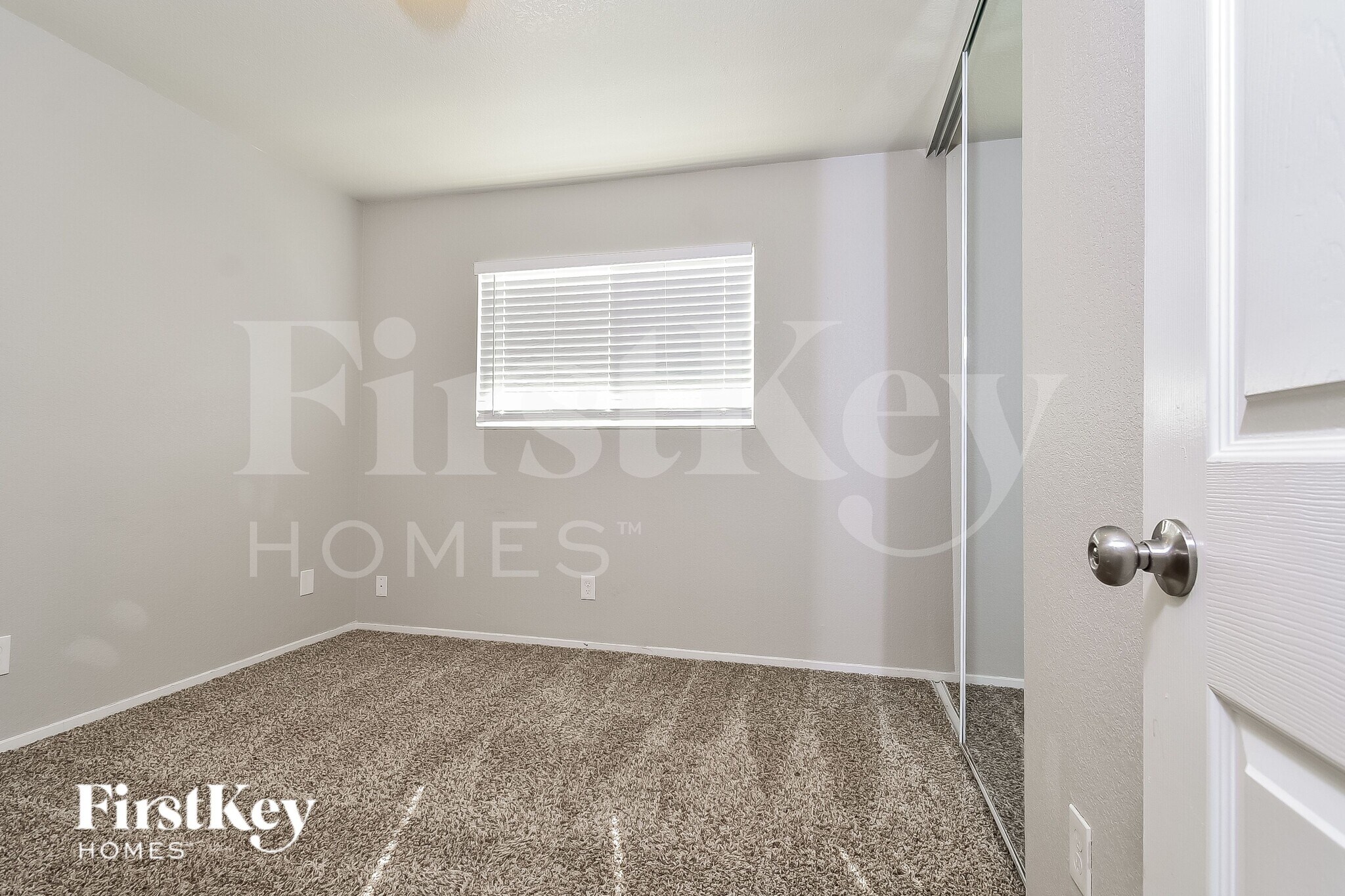 Building Photo - 3909 Almondwood Dr