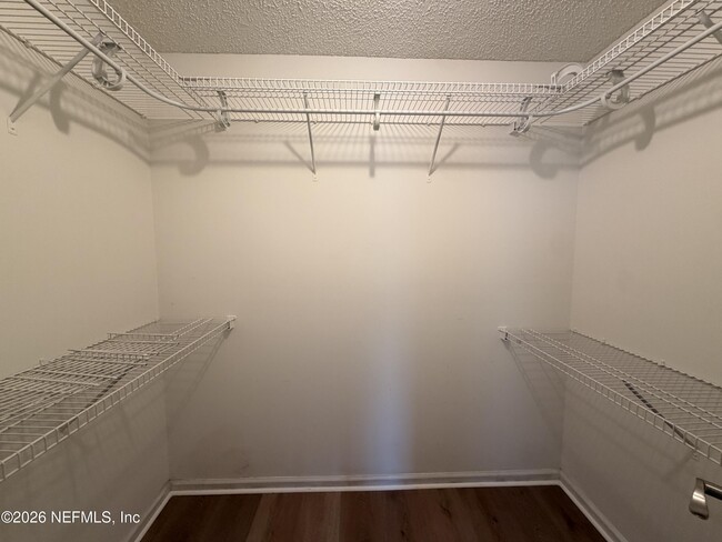 Building Photo - 1231 American Eagle Ln