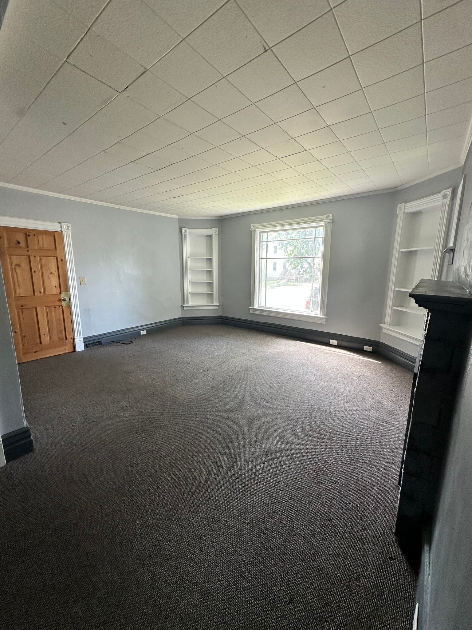 Front Living Room - 1608 Main St