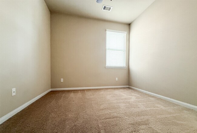 Building Photo - 2679 Cedar Path Ln