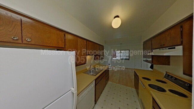 Building Photo - 29 Dearborn Pl