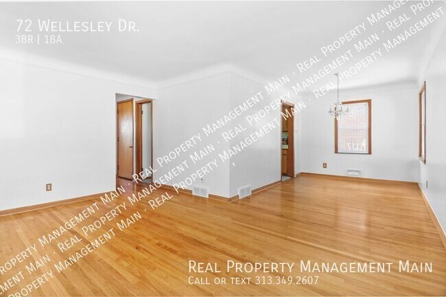 Primary Photo - 72 Wellesley Dr