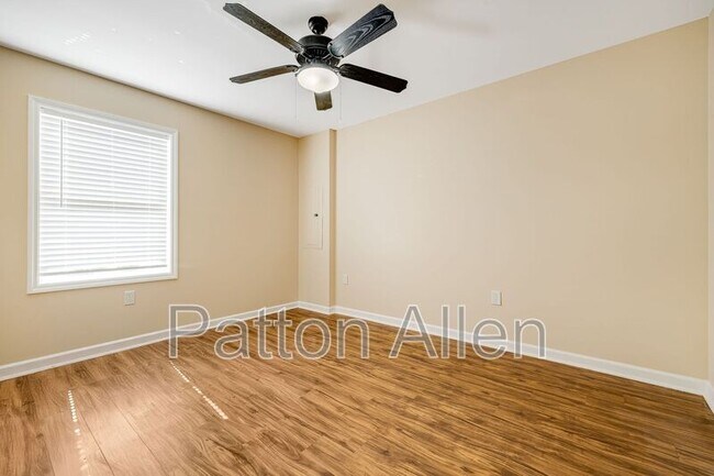 Building Photo - 56 Buffalo St