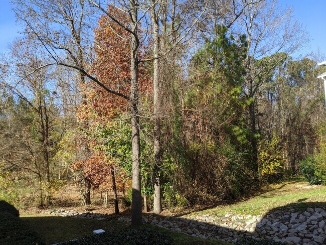 Building Photo - 130 Grande Meadow Way