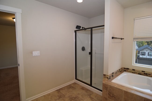 Building Photo - 9964 NW 307th Ave