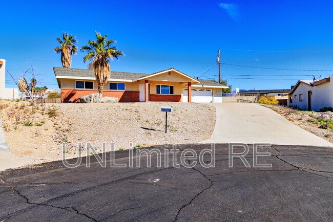 Building Photo - 2771 Typhoon Ln