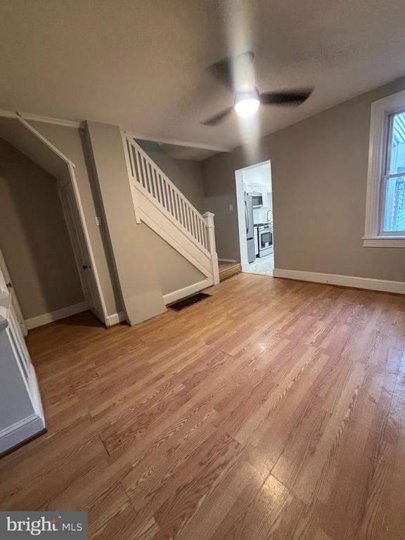 Building Photo - 624 Poplar St