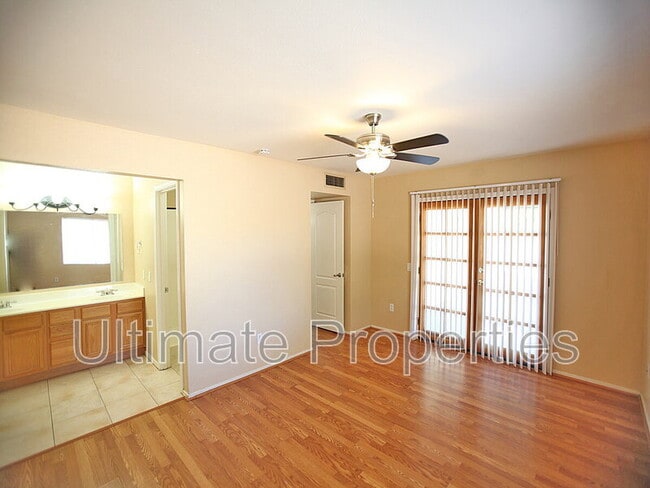 Building Photo - 16022 N 30th Ave