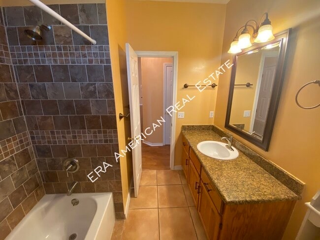 Building Photo - 2080 Biscayne Blvd