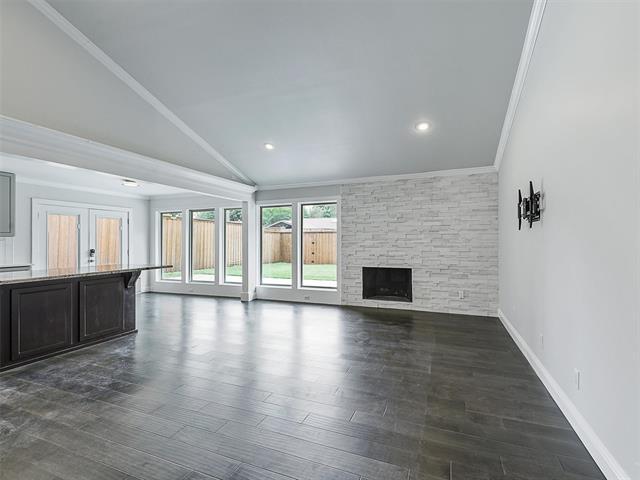 Building Photo - 1606 Blake Dr