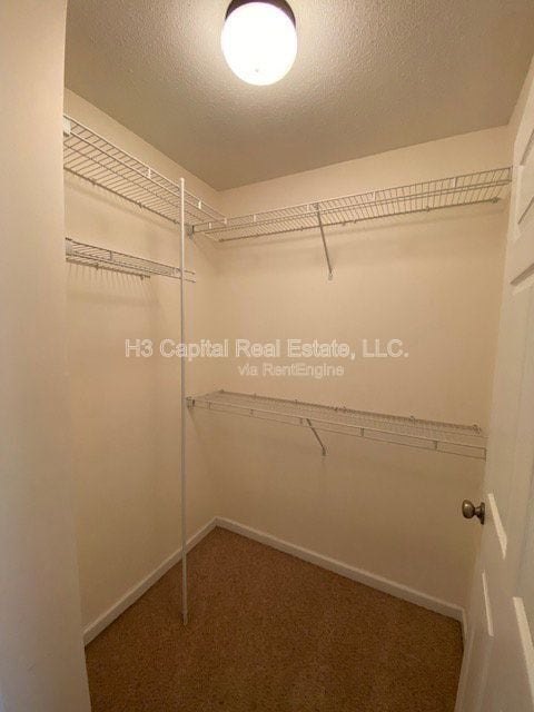 Building Photo - 55 Crimson Ct