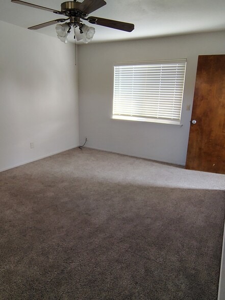 Master Bedroom - 1100 S Edison St