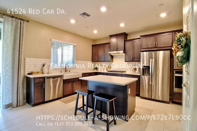 Building Photo - 41524 Red Car Dr