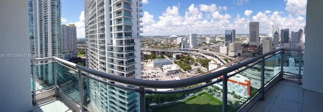 Building Photo - 350 S Miami Ave