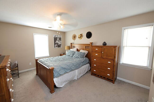 Building Photo - Charming 3-Bedroom North Raleigh Home